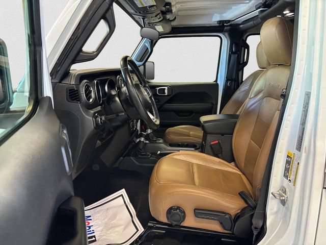 Used 2021 Jeep Wrangler Unlimited Sahara w/ Cold Weather Group AWD/4WD image 10