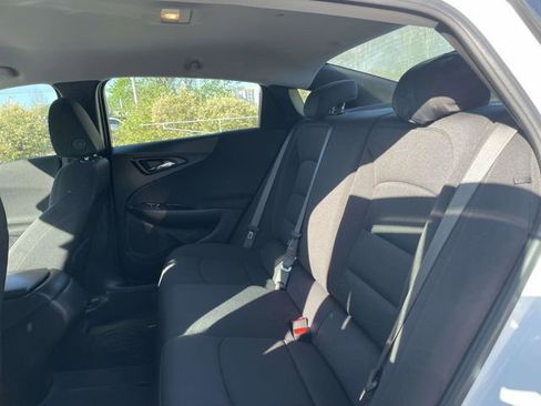 Used 2024 Chevrolet Malibu RS image 17