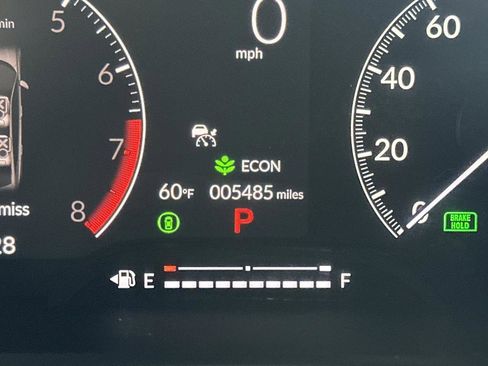 Used 2025 Honda Civic Sport image 6