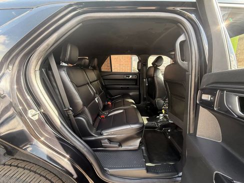 Used 2021 Ford Explorer 4WD Police Interceptor image 16