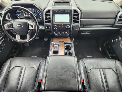 Used 2019 Ford Expedition Platinum RWD image 29