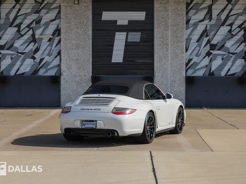 Used 2011 Porsche 911 Carrera GTS RWD image 16