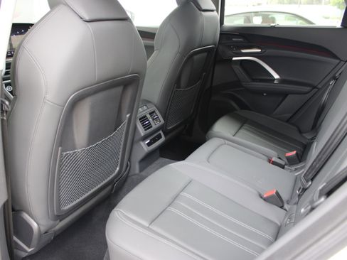 Certified 2025 Audi Q5 Premium Plus w/ Premium Plus AWD/4WD image 24