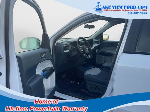 New 2025 Ford Maverick XLT image 15