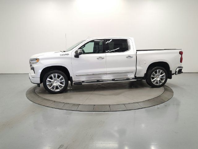 Used 2024 Chevrolet Silverado 1500 High Country w/ High Country Premium Package AWD/4WD image 4