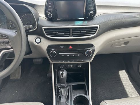 Used 2020 Hyundai Tucson Value FWD image 30