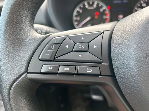 New 2025 Nissan Sentra S image 18