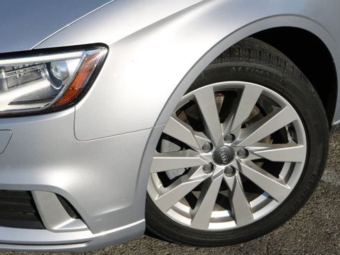 Used 2017 Audi A3 2.0T Premium w/ Convenience Package image 4