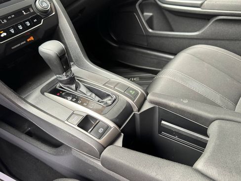 Used 2018 Honda Civic LX image 17