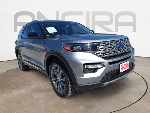 Used 2023 Ford Explorer Limited image 6