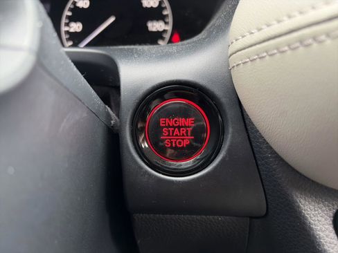 Certified 2023 Honda HR-V LX image 29