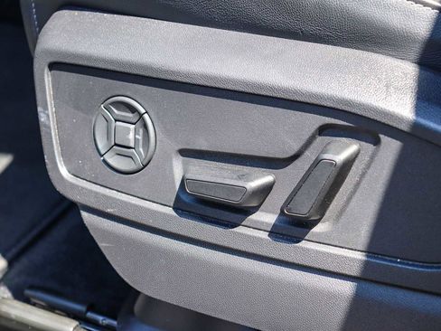 Used 2025 Audi Q5 Premium w/ Premium Plus AWD/4WD image 21