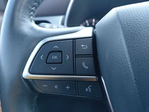 Used 2020 Toyota Highlander Platinum image 37