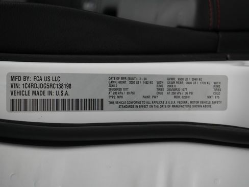 Used 2024 Dodge Durango GT image 26