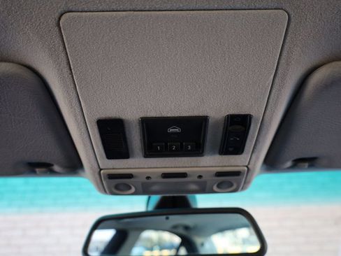 Used 2001 BMW 530i Sedan image 30