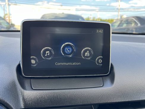 Used 2018 Toyota Yaris iA FWD image 39