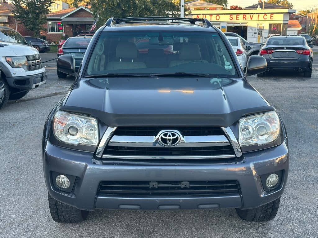 Used 2008 Toyota 4Runner SR5 AWD/4WD image 2