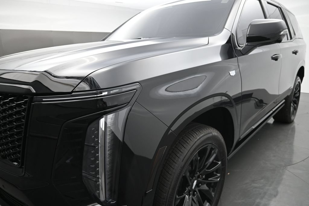 Used 2026 Cadillac Escalade Sport w/ LPO, ONYX Package AWD/4WD image 38