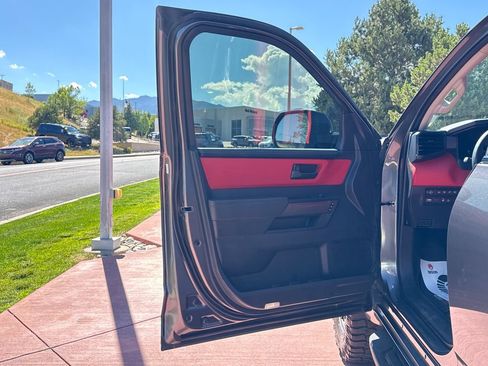 Used 2023 Toyota Sequoia TRD Pro AWD/4WD image 8