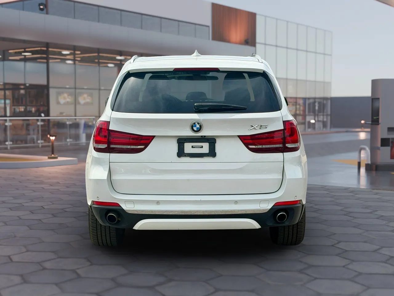 Used 2017 BMW X5 xDrive35i AWD/4WD image 8