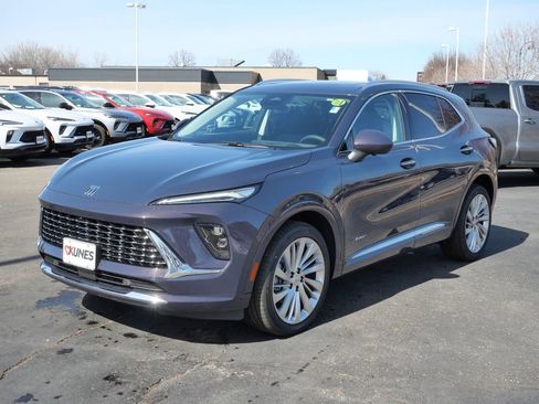 New 2026 Buick Envision Avenir AWD/4WD image 5