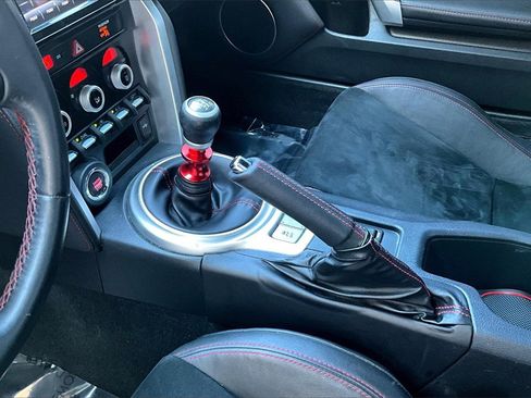 Used 2018 Subaru BRZ Limited w/ Performance Package image 17