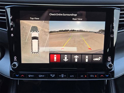 New 2025 Jeep Wagoneer Series II image 16