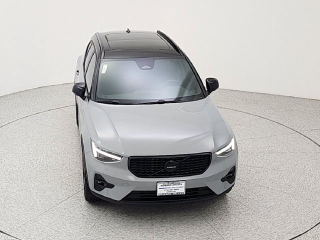 New 2026 Volvo XC40 B5 Ultra w/ Protection Package Premier AWD/4WD image 14