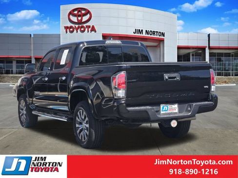 Used 2023 Toyota Tacoma Limited RWD image 6