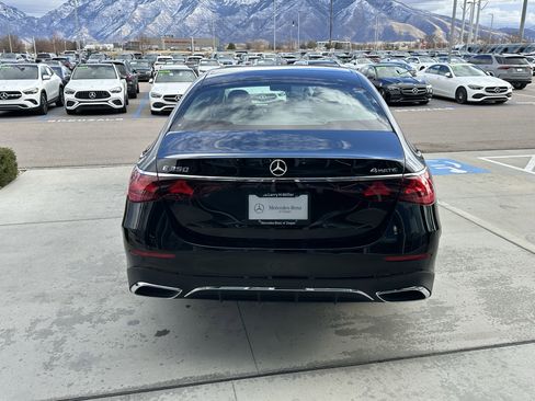 Certified 2025 Mercedes-Benz E 350 4MATIC Sedan image 6