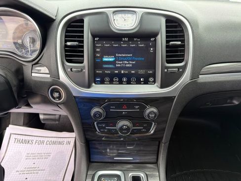 Used 2019 Chrysler 300 Touring w/ Sport Appearance Package RWD image 20