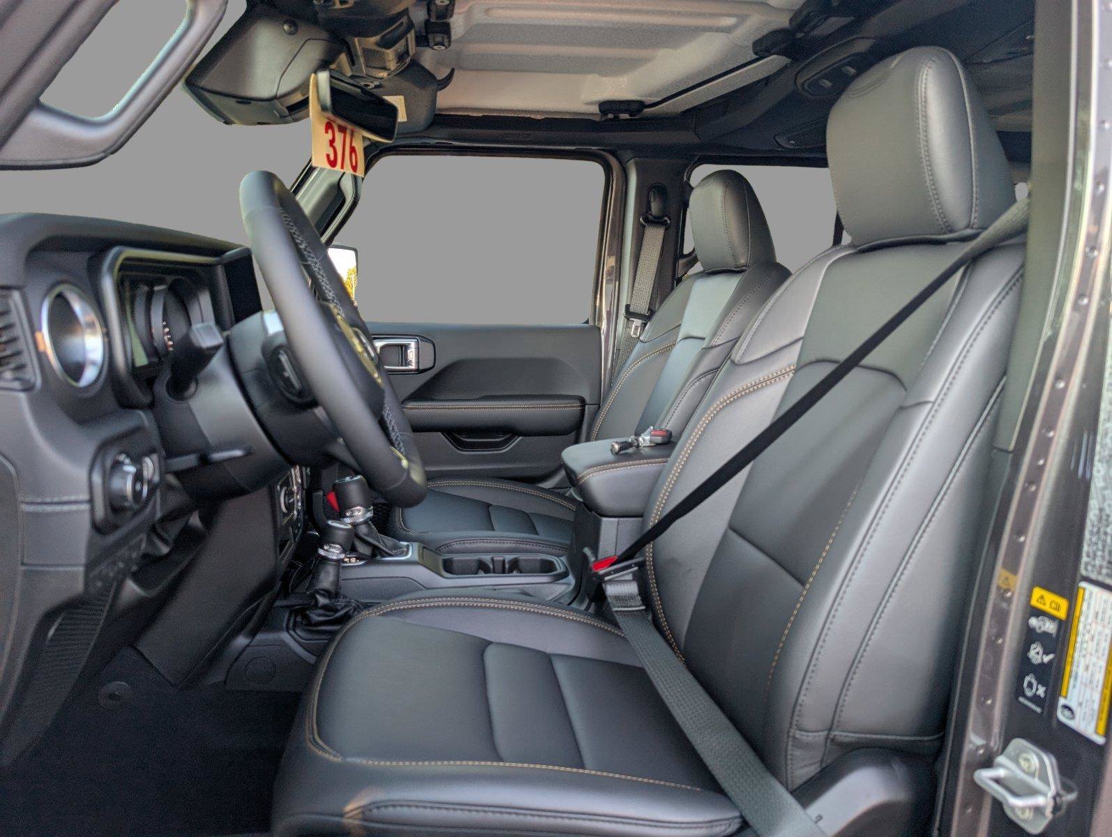 New 2027 Jeep Wrangler Unlimited Sahara AWD/4WD image 17