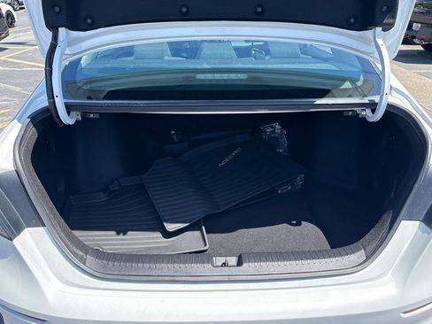Certified 2025 Honda Accord SE image 16