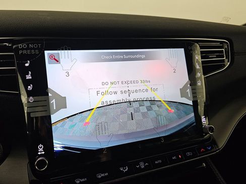 New 2026 Jeep Grand Wagoneer L 4WD w/ HD Trailer Tow Package image 28