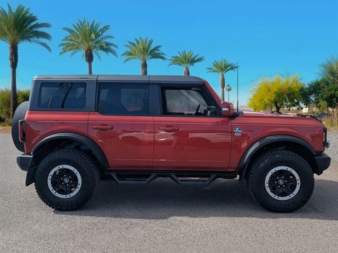 Certified 2023 Ford Bronco Outer Banks w/ Sasquatch Package image 7