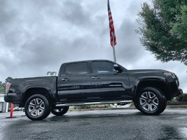 Used 2018 Toyota Tacoma Limited RWD image 9