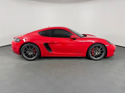 Certified 2024 Porsche 718 Cayman GTS RWD image 8