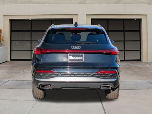 New 2025 Audi Q5 Prestige image 4