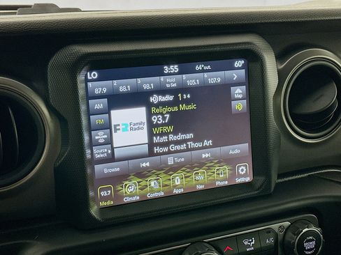 Used 2021 Jeep Wrangler Sport S w/ Sun And Sound Package image 19