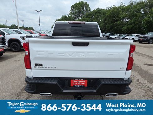 New 2026 Chevrolet Silverado 1500 LT Trail Boss w/ Convenience Package II AWD/4WD image 7