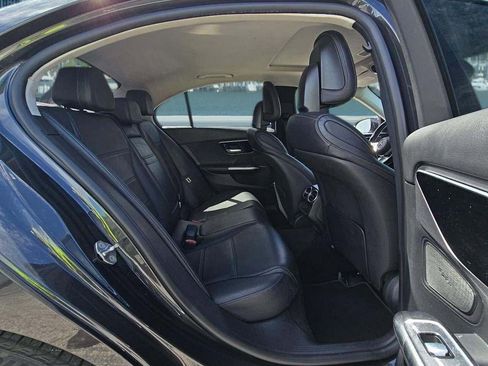 Used 2022 Mercedes-Benz C 300 Sedan image 21