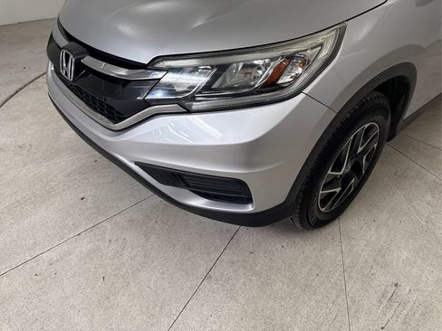 Used 2016 Honda CR-V SE image 11