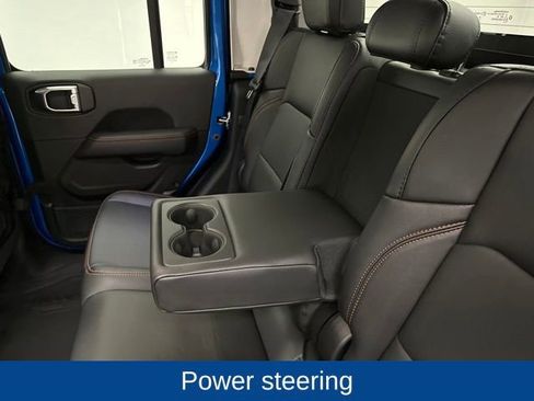 Used 2023 Jeep Gladiator Mojave w/ Cold Weather Group image 19