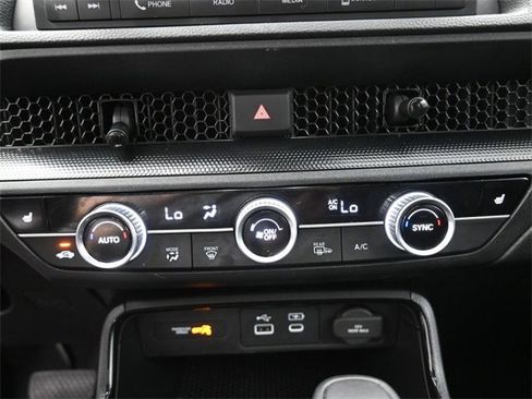 Certified 2024 Honda CR-V Sport image 9