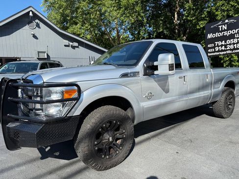 Used 2014 Ford F250 Lariat w/ Lariat Interior Package image 34