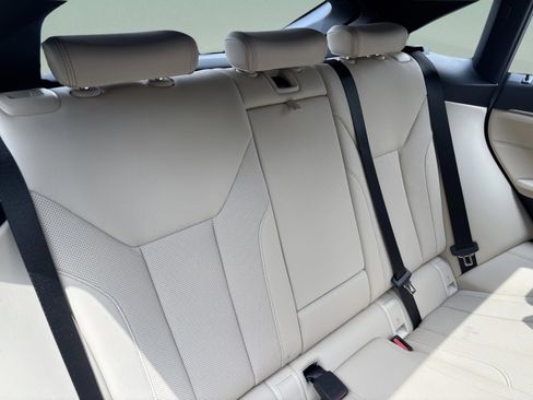 Used 2023 BMW i4 eDrive35 RWD image 19