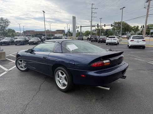 Used 2002 Chevrolet Camaro LT w/ Preferred Equipment Group 1 RWD image 3