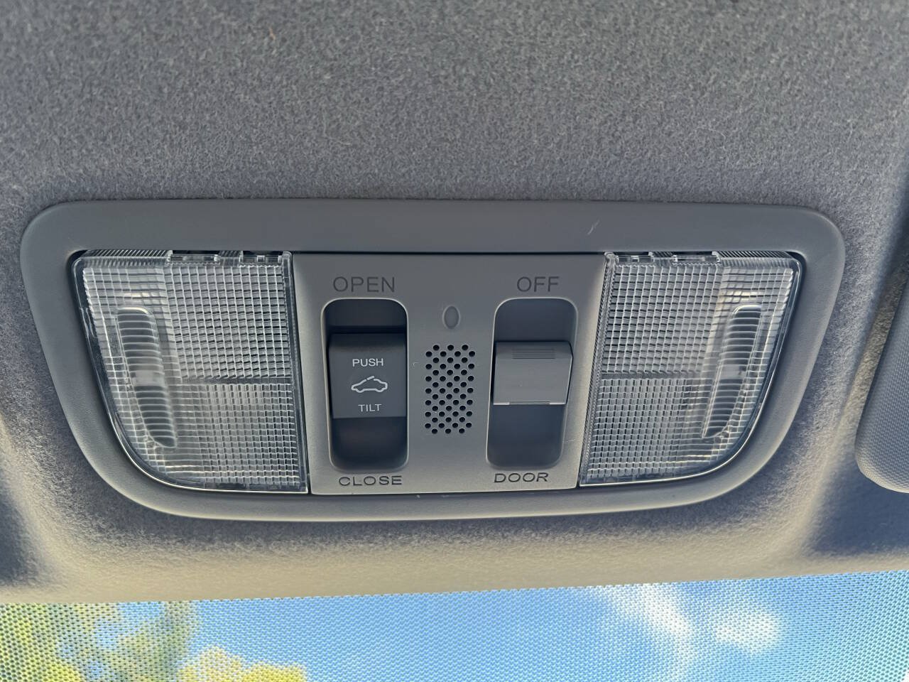 Used 2012 Honda Civic EX-L image 22