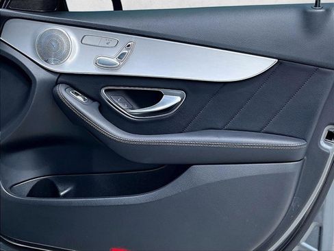 Used 2019 Mercedes-Benz C 300 Sedan image 19