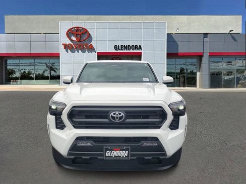 New 2026 Toyota Tacoma SR5 image 8